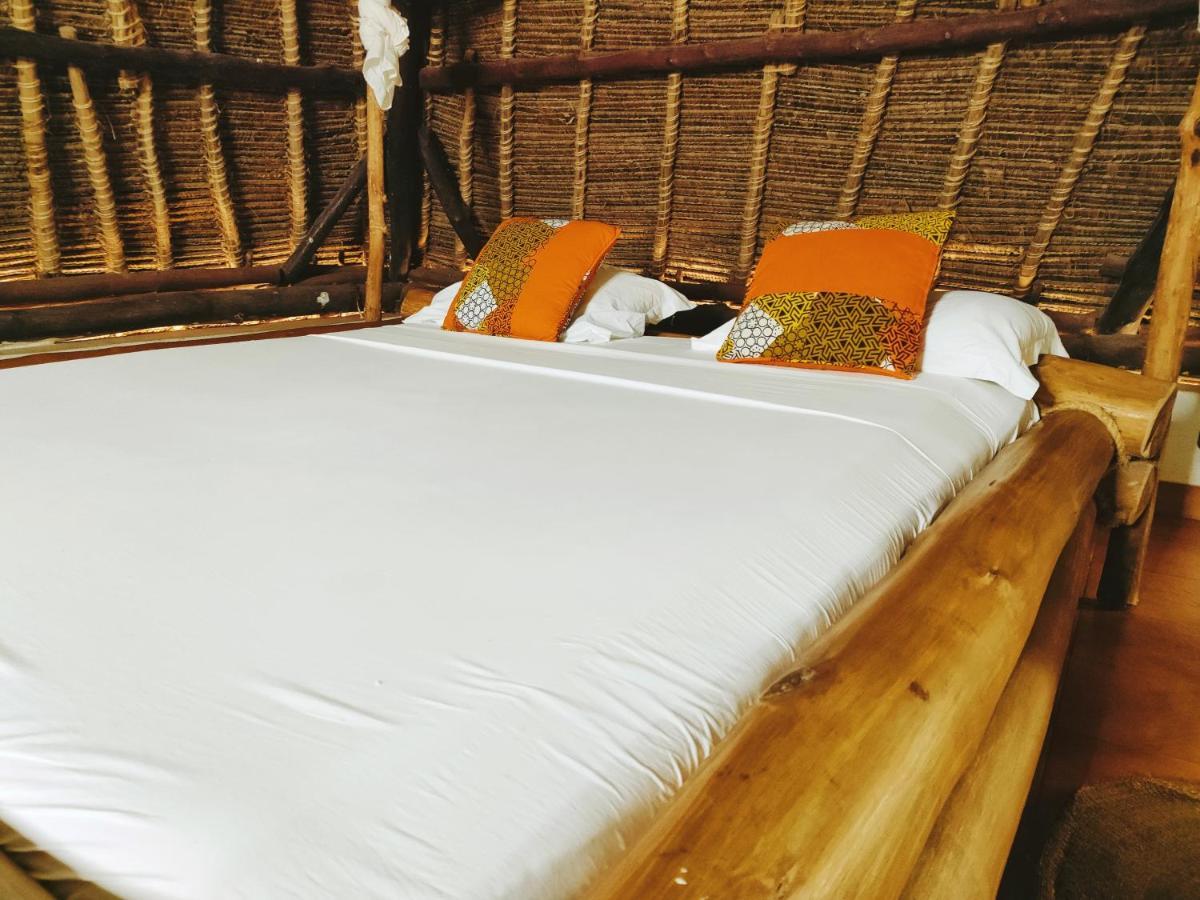 Bed and Breakfast Upani In Diani Playa de Diani Exterior foto