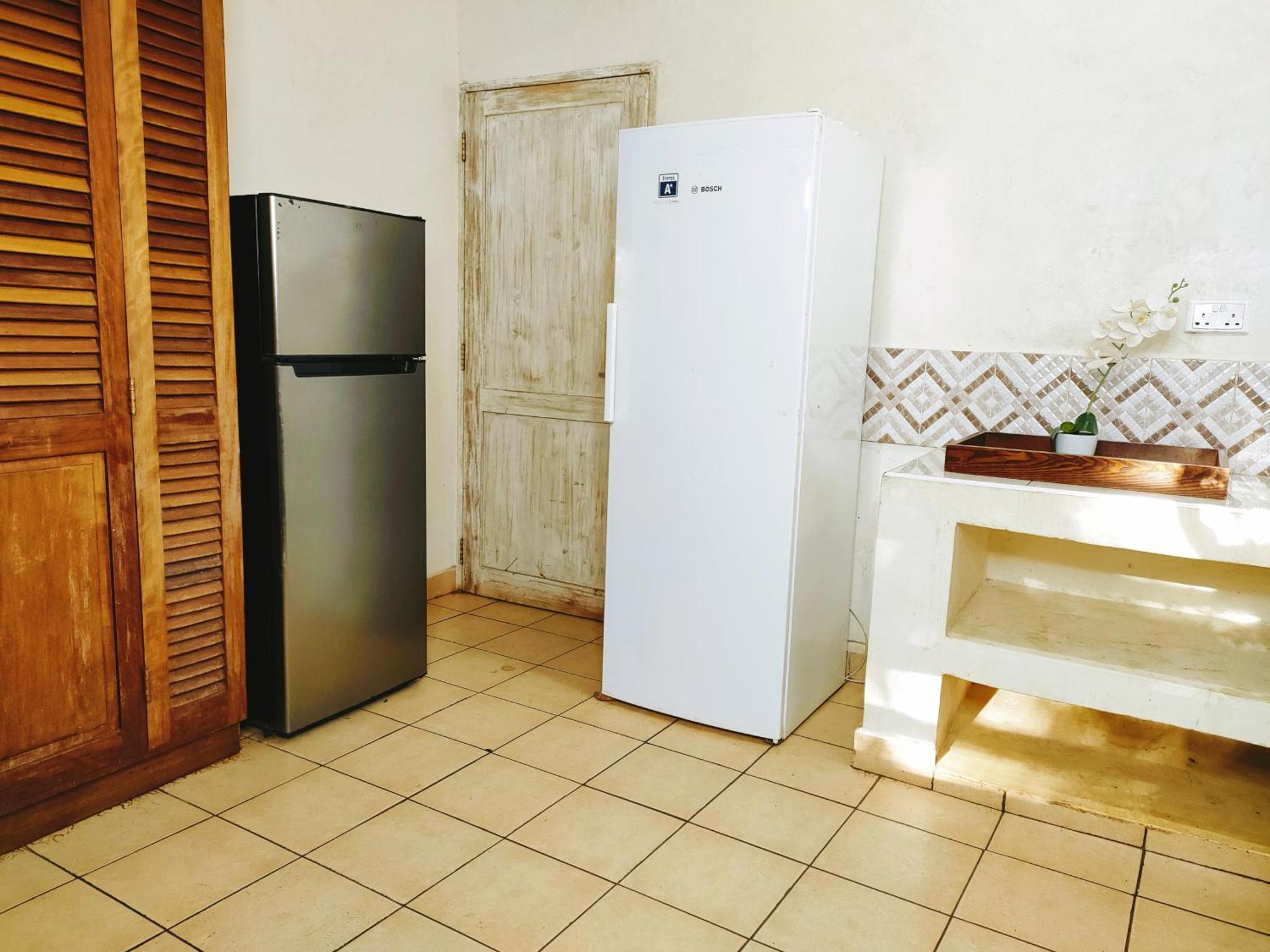 Bed and Breakfast Upani In Diani Playa de Diani Exterior foto