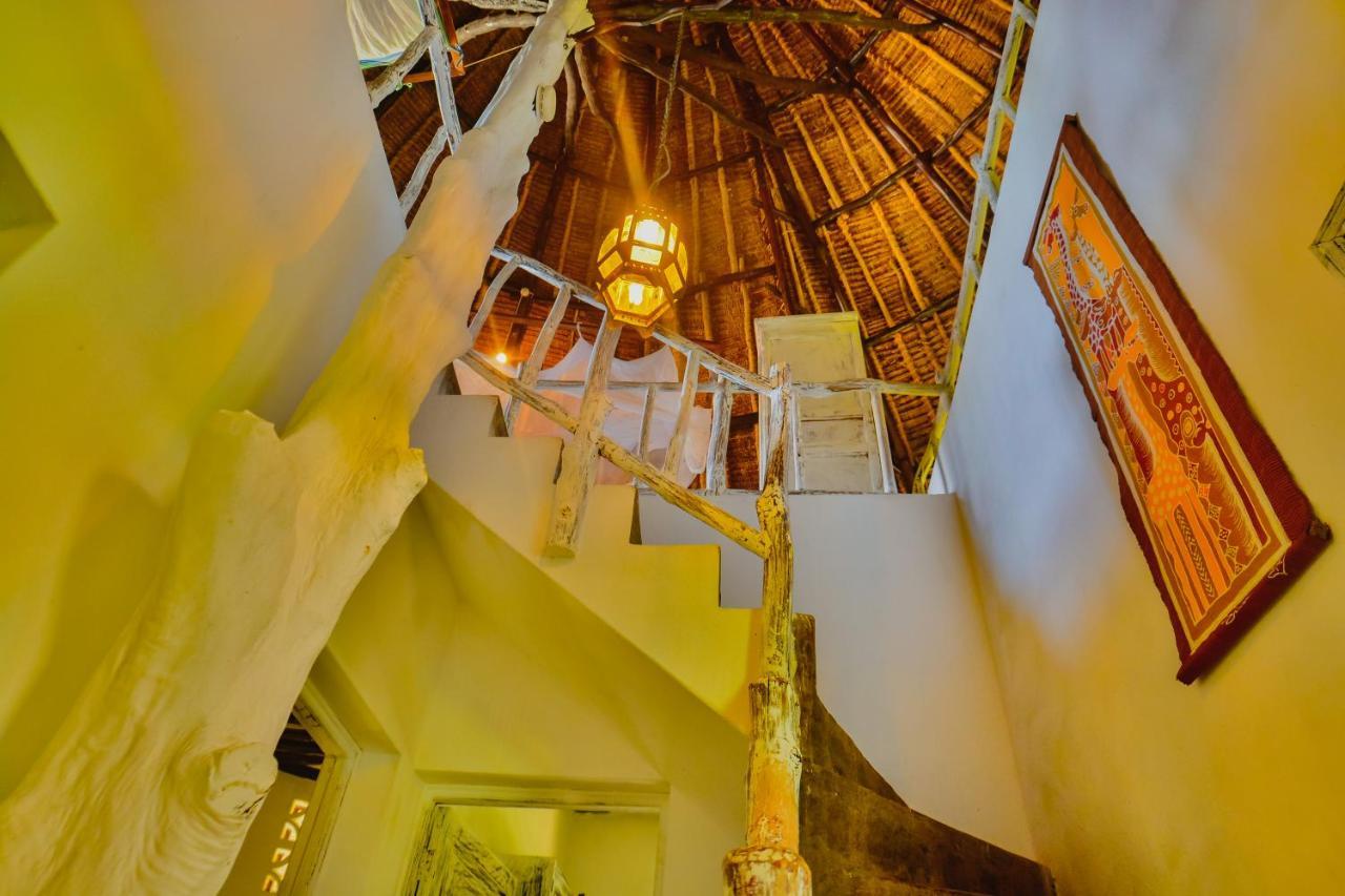 Bed and Breakfast Upani In Diani Playa de Diani Exterior foto