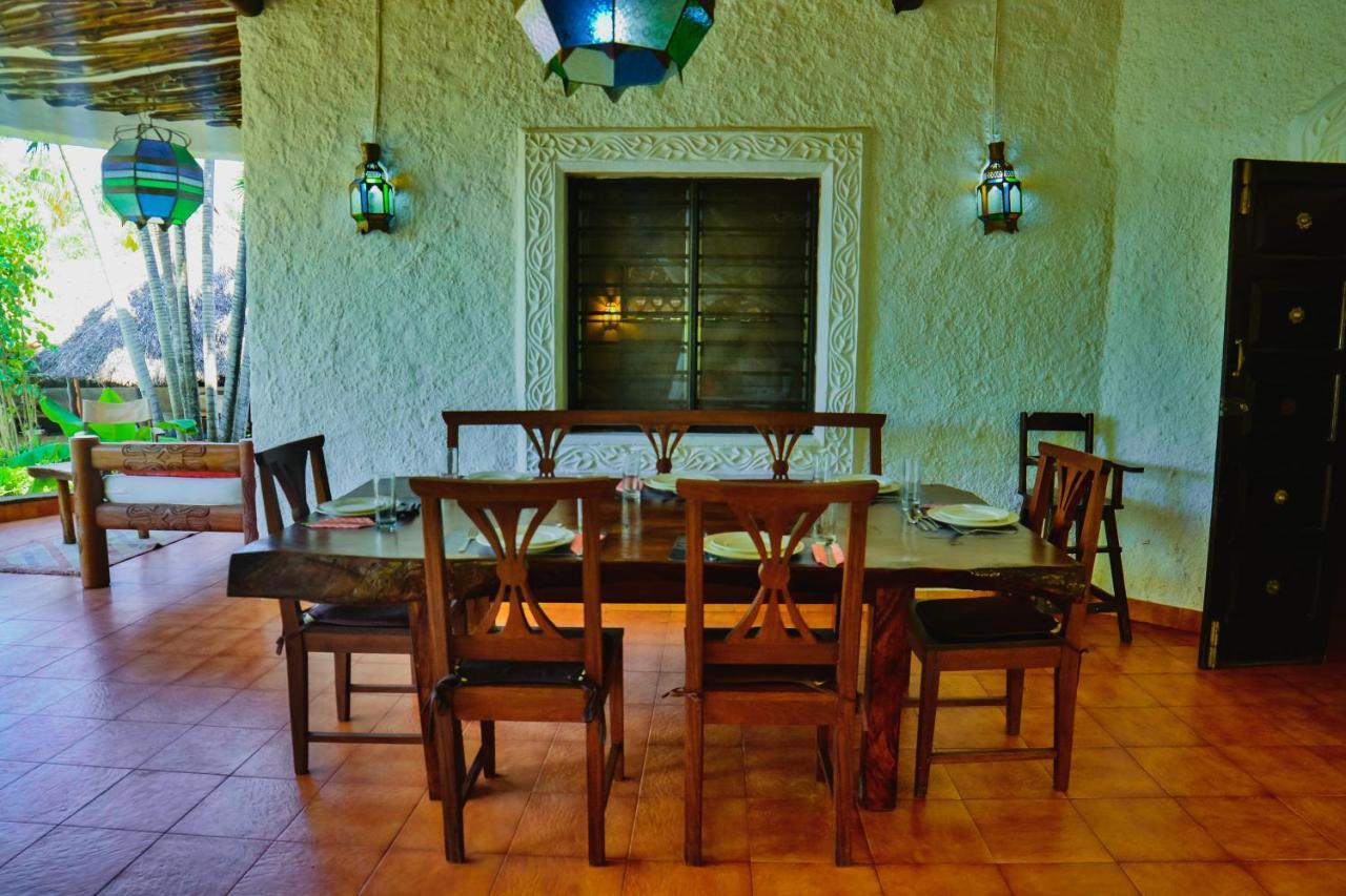 Bed and Breakfast Upani In Diani Playa de Diani Exterior foto